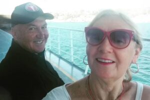 ahmet-ercanin-24-yillik-evliliginde-deprem-esine_1a827c23ed_amp