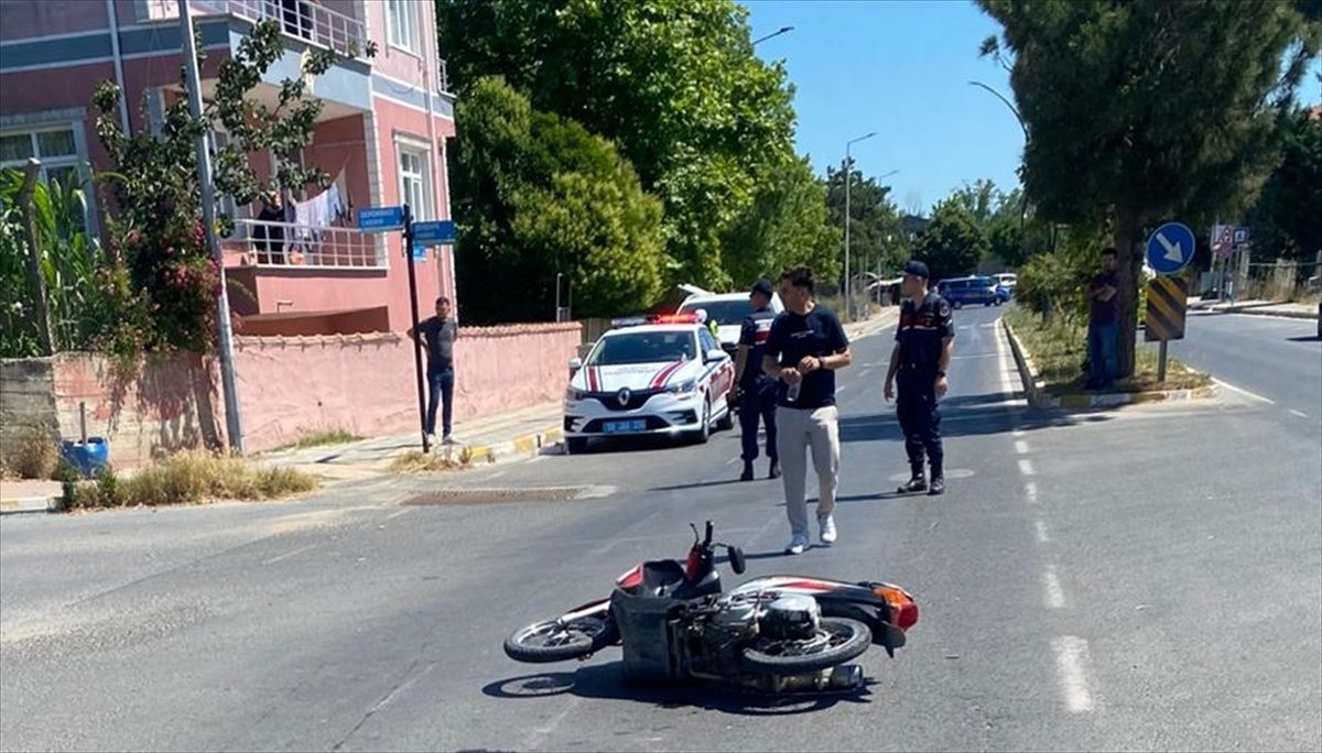 tekirdag-da-devrilen-motosikletten-dusen-suru-19974882_amp