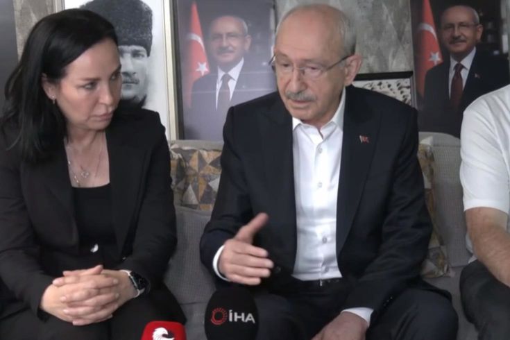 kilicdarogluna-davul-zurna-senfonisi-o-anlar-dikkat-cekti_20073035_59