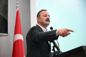 yavuz-agiralioglu-ndan-iktidara-siz-vesayeti-20087981_amp